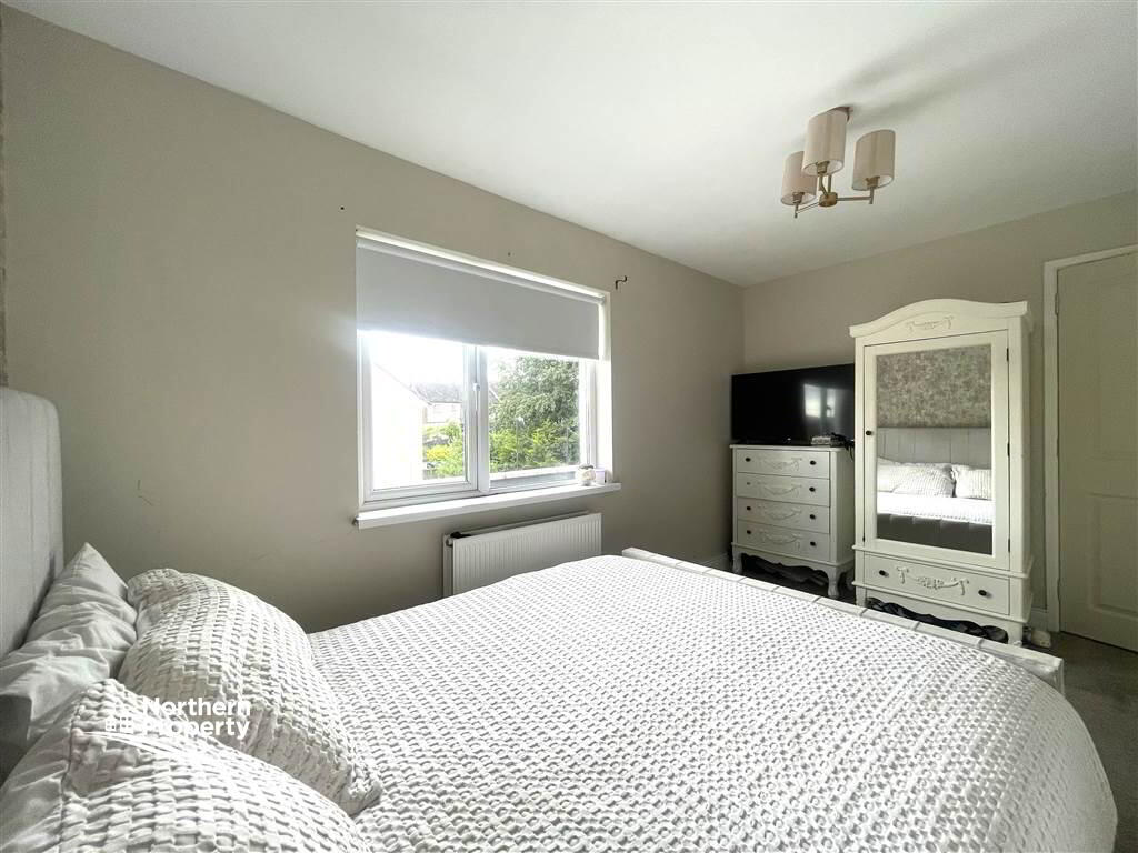 Photo 12 of 52 Ramoan Gardens, Belfast