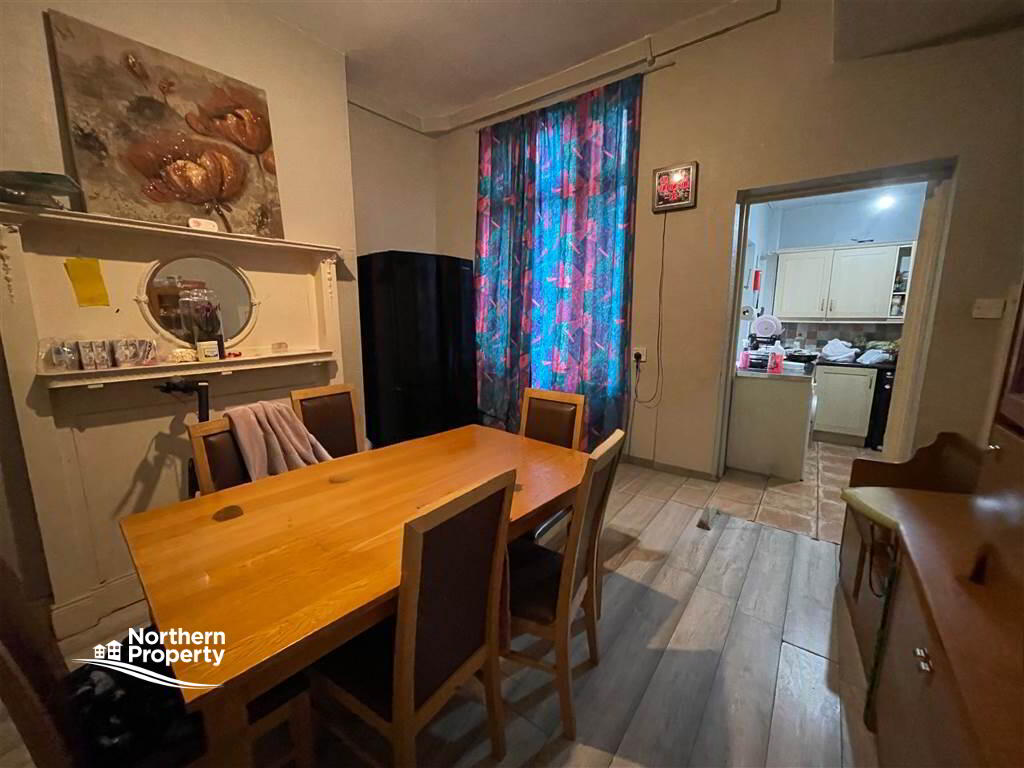 Photo 7 of 60 Springfield Road, Belfast