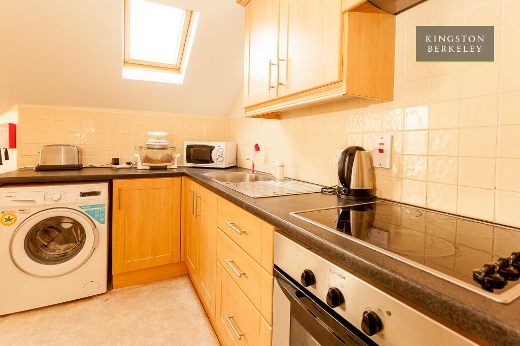 Photo 2 of C (hmo Registered), 100 Malone Avenue, South Belfast, Belfast