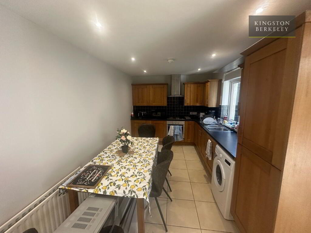 Photo 5 of (hmo Registered), 163 Broadway, Tates Avenue, Belfast South, Belfast