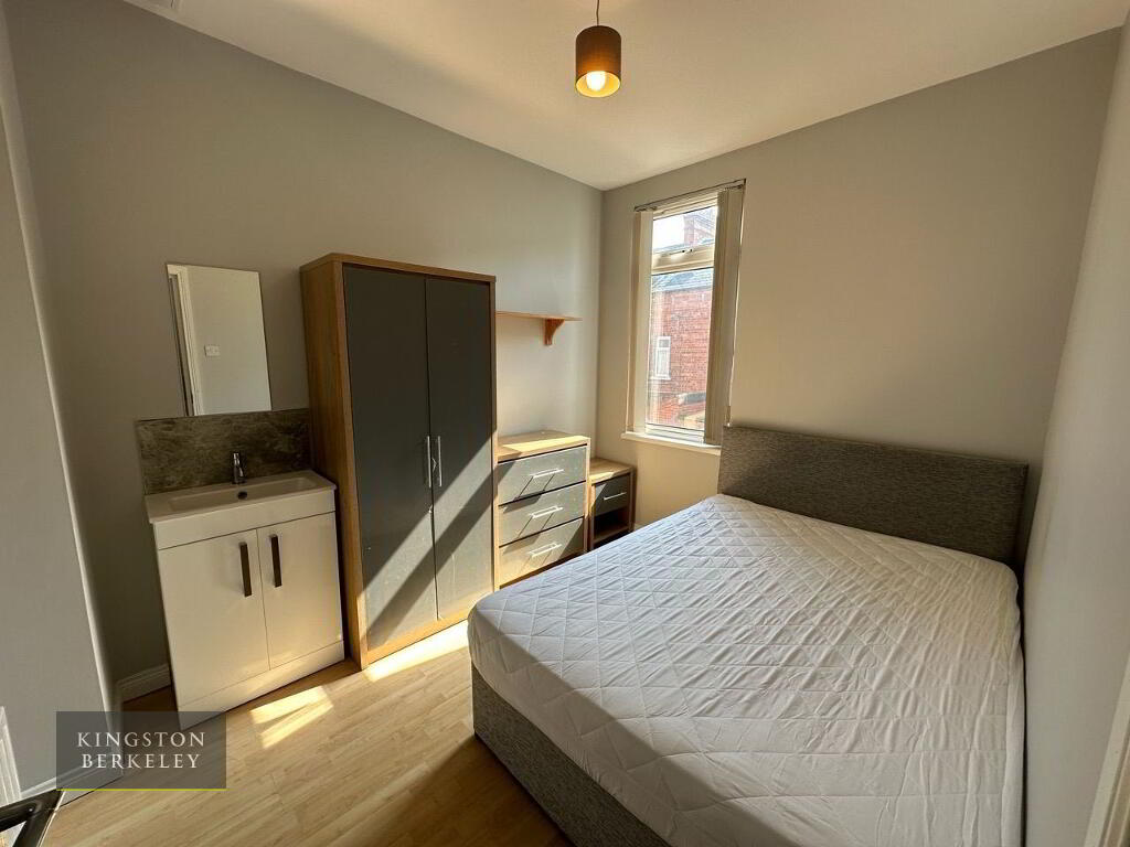 Photo 11 of 17 Hatfield Street, Ormeau Road, Belfast South, Belfast