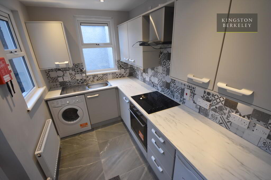 Photo 9 of (hmo Registered), 67 Alexandra Park Avenue, Belfast North, Belfast