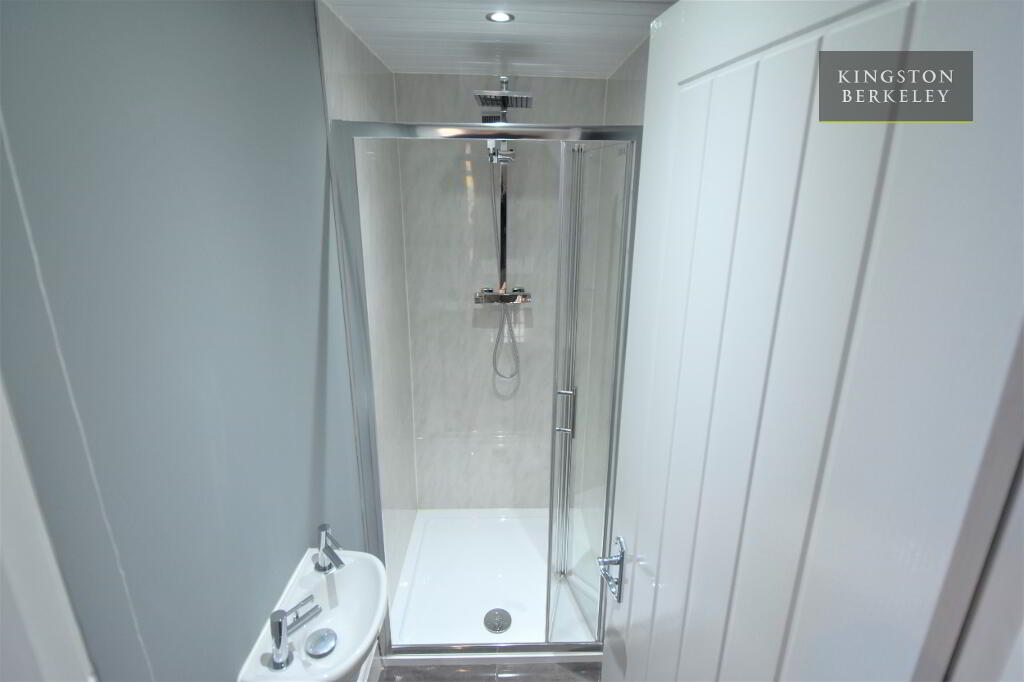 Photo 11 of 32 Rugby Avenue, South Belfast, Belfast