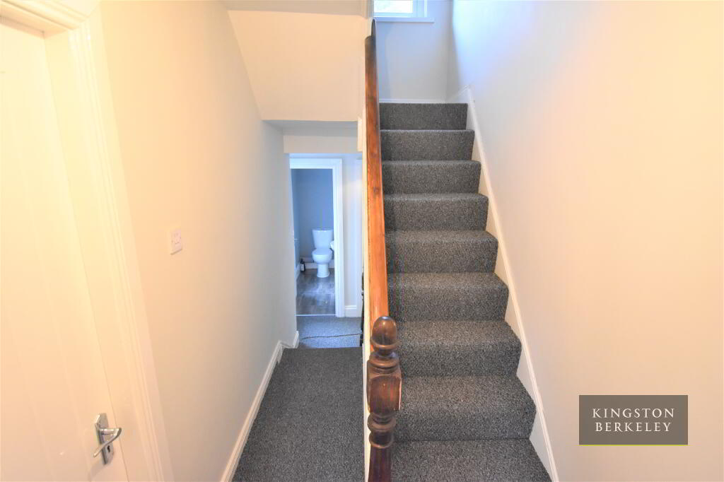 Photo 15 of 32 Rugby Avenue, South Belfast, Belfast