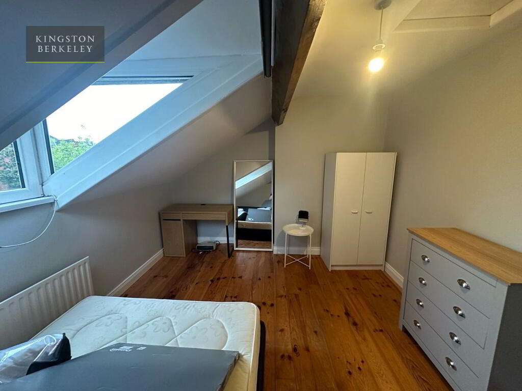 Photo 16 of 32 Rugby Avenue, South Belfast, Belfast