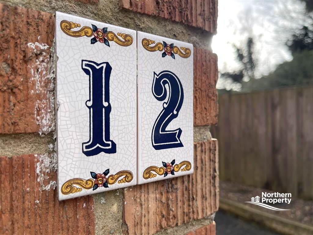 Photo 3 of 12 Dermott Hill Green, Belfast