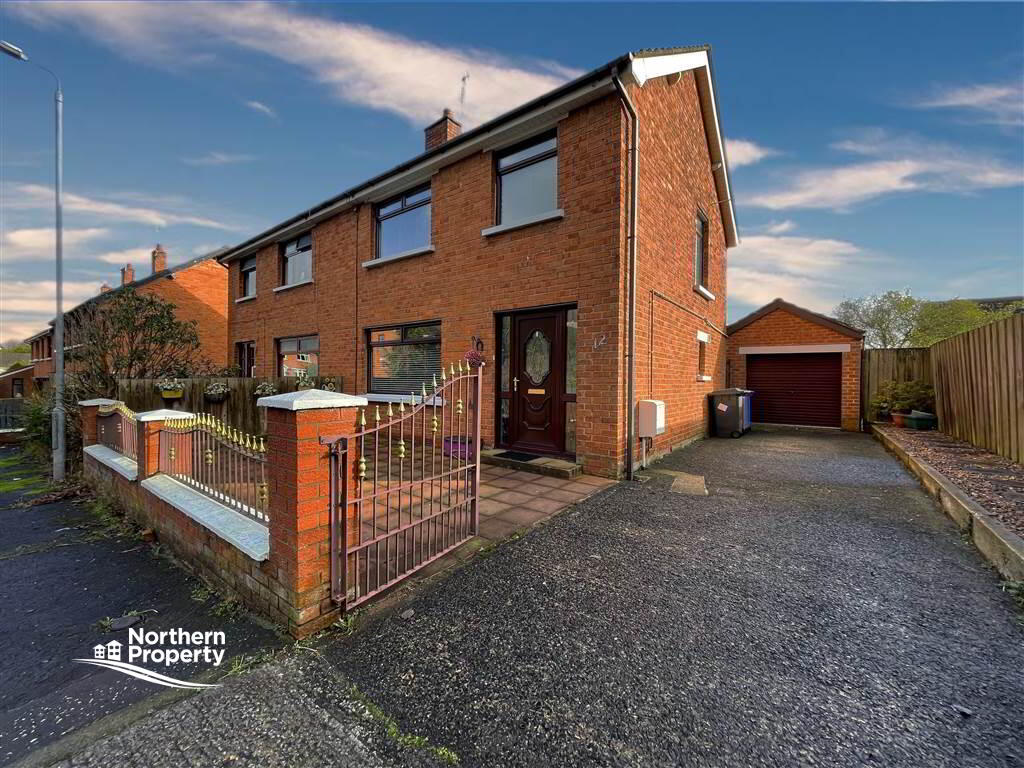 Photo 2 of 12 Dermott Hill Green, Belfast