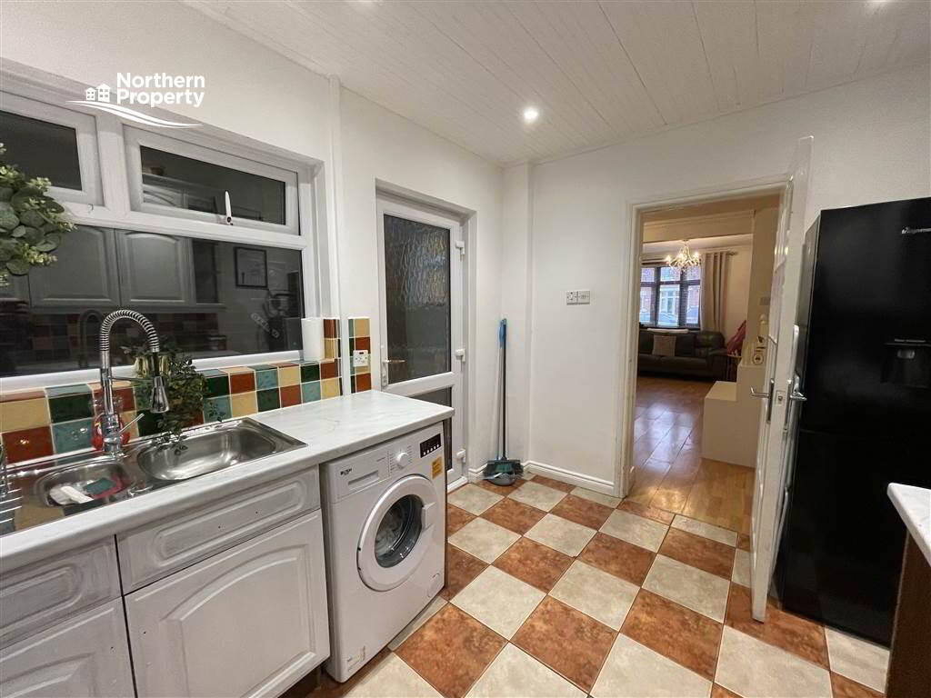 Photo 11 of 11 Beechmount Street, Belfast