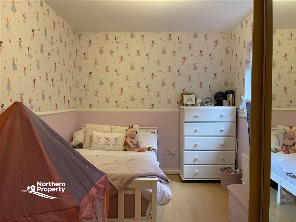 Photo 15 of 11 Beechmount Street, Belfast