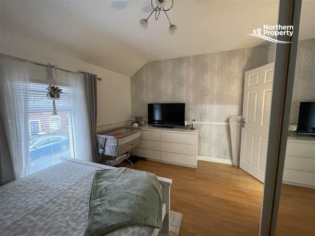 Photo 14 of 11 Beechmount Street, Belfast