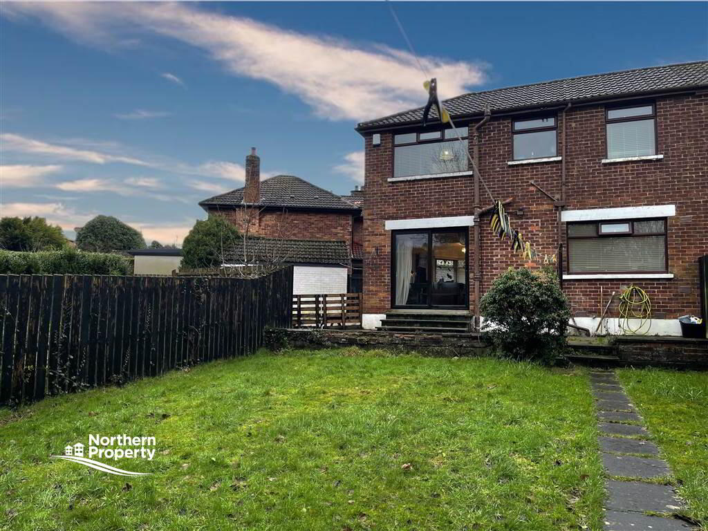 Photo 20 of 23 Abbeydale Crescent, Belfast