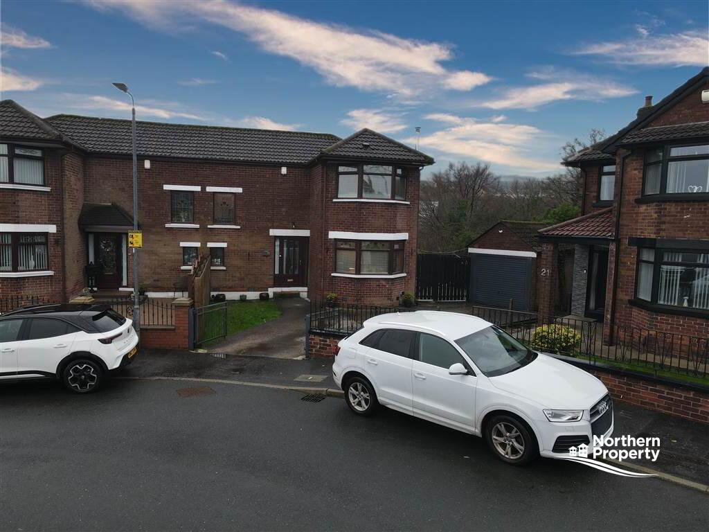 Photo 2 of 23 Abbeydale Crescent, Belfast
