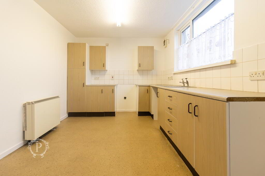 Photo 11 of 5 Drumard Avenue, Portadown