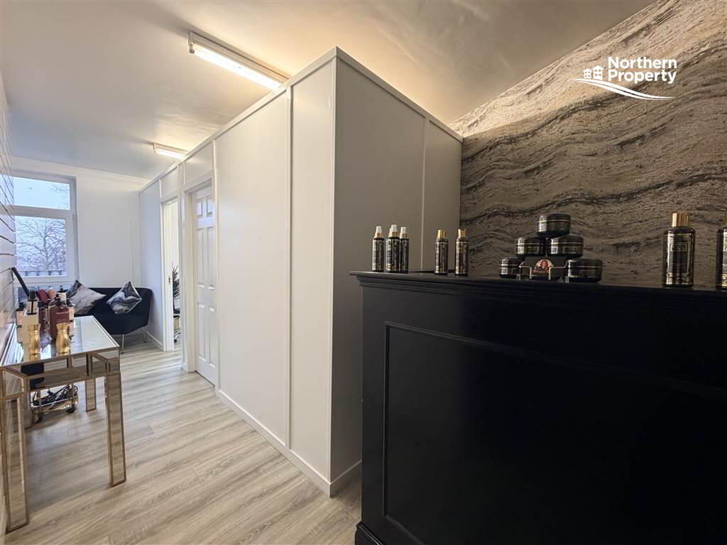 Photo 9 of 83 Falls Road, Belfast