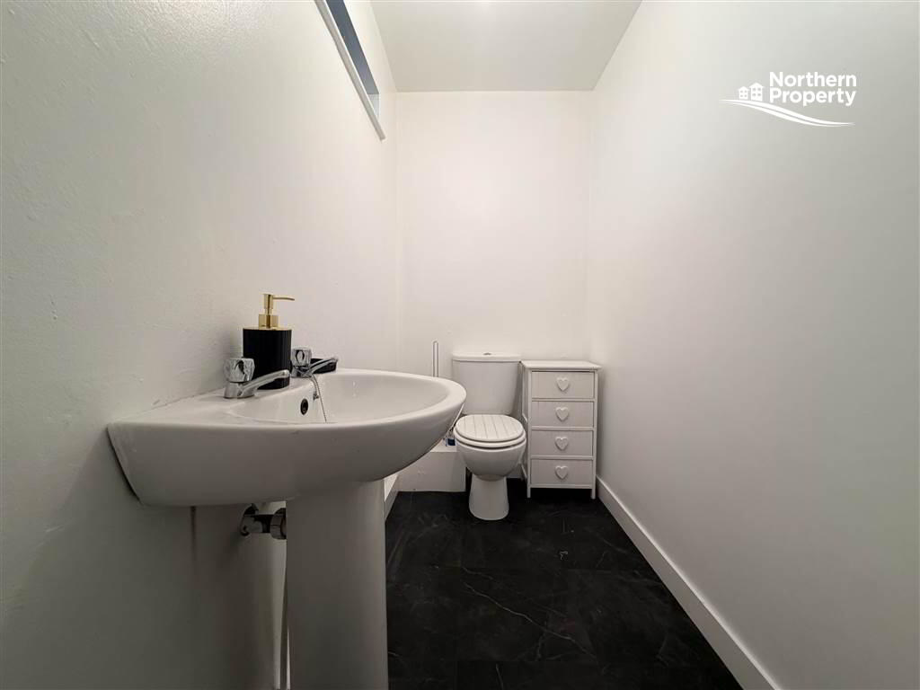 Photo 12 of 83 Falls Road, Belfast