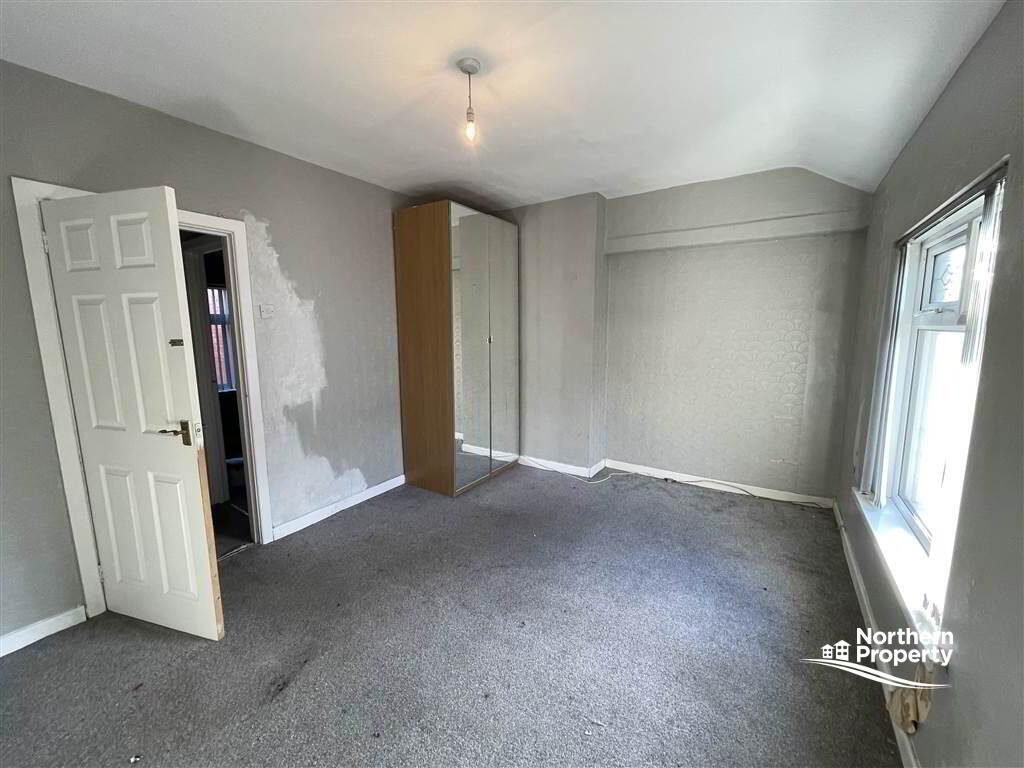 Photo 10 of 37 Forest Street, Belfast