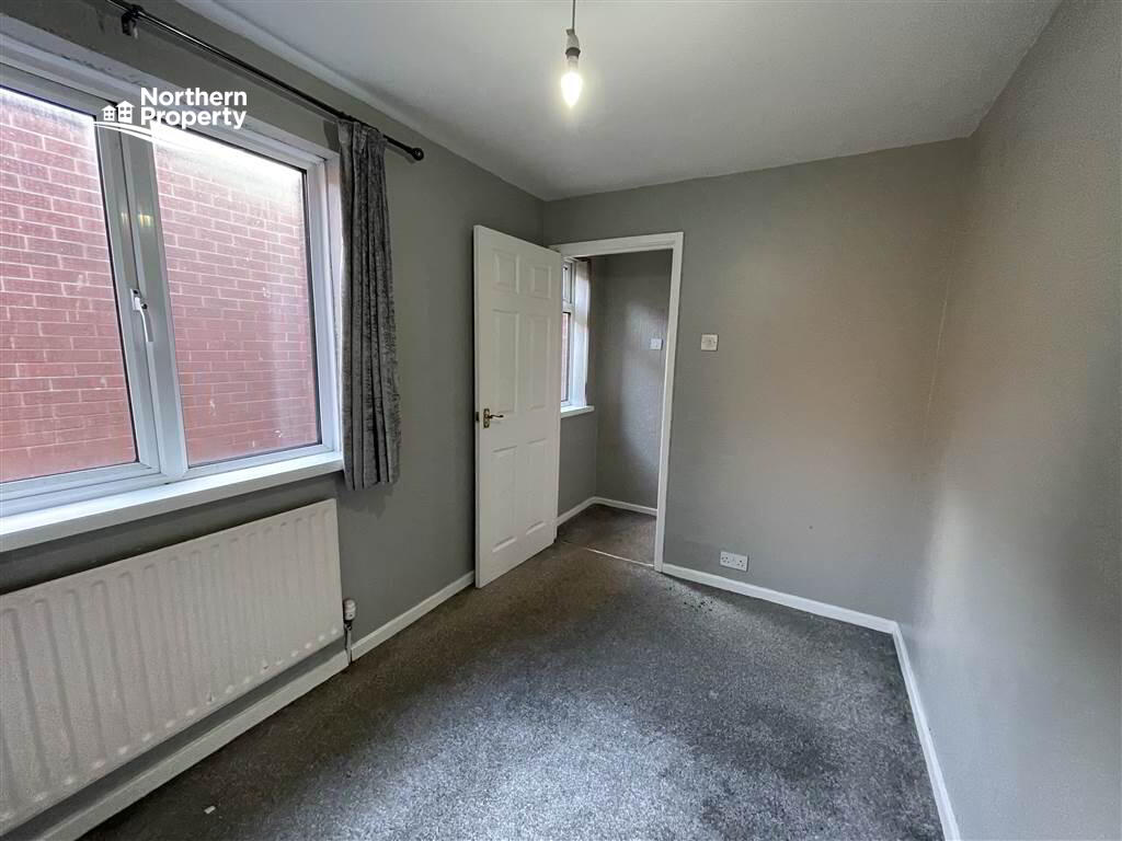 Photo 13 of 37 Forest Street, Belfast