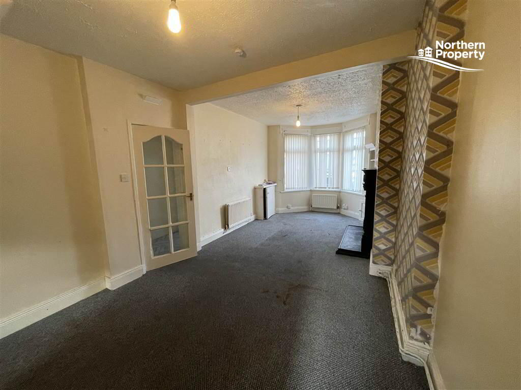 Photo 6 of 4 Beechmount Avenue, Belfast