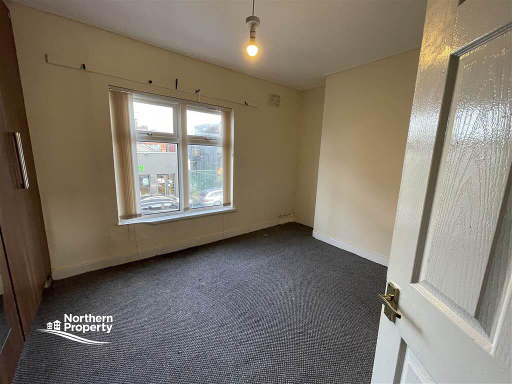 Photo 11 of 4 Beechmount Avenue, Belfast