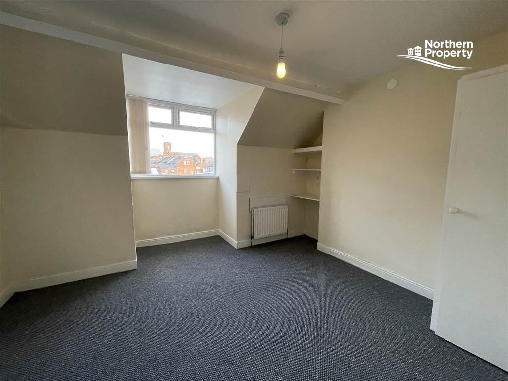 Photo 15 of 4 Beechmount Avenue, Belfast