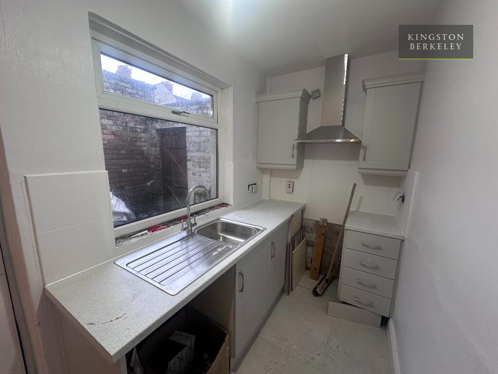 Photo 8 of 135 Broadway, Belfast South, Belfast