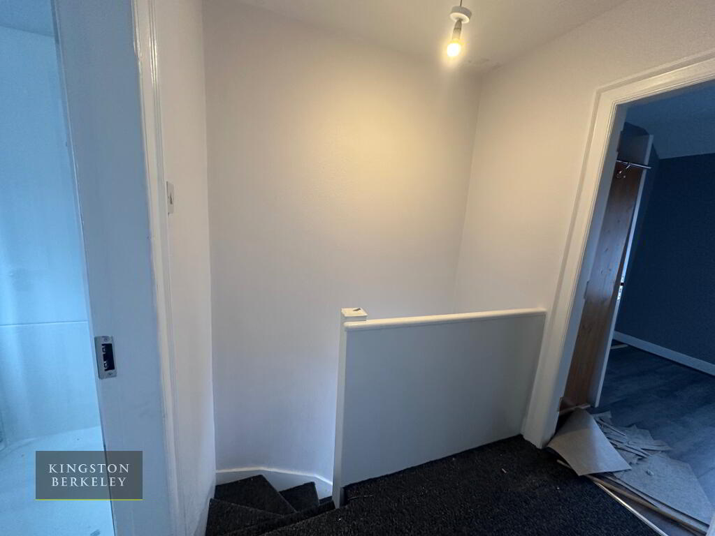 Photo 8 of 135 Broadway, Belfast South, Belfast