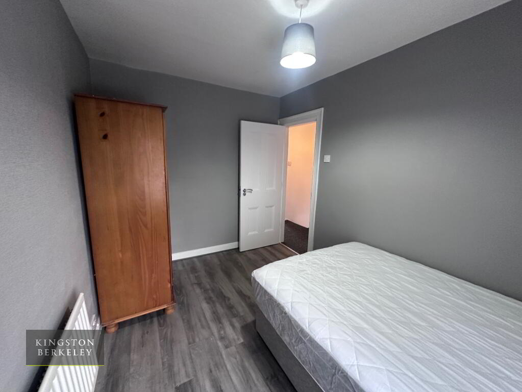 Photo 12 of 135 Broadway, Belfast South, Belfast