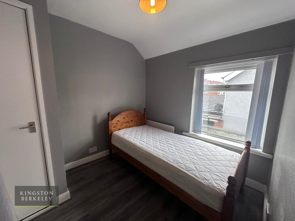 Photo 13 of 135 Broadway, Belfast South, Belfast