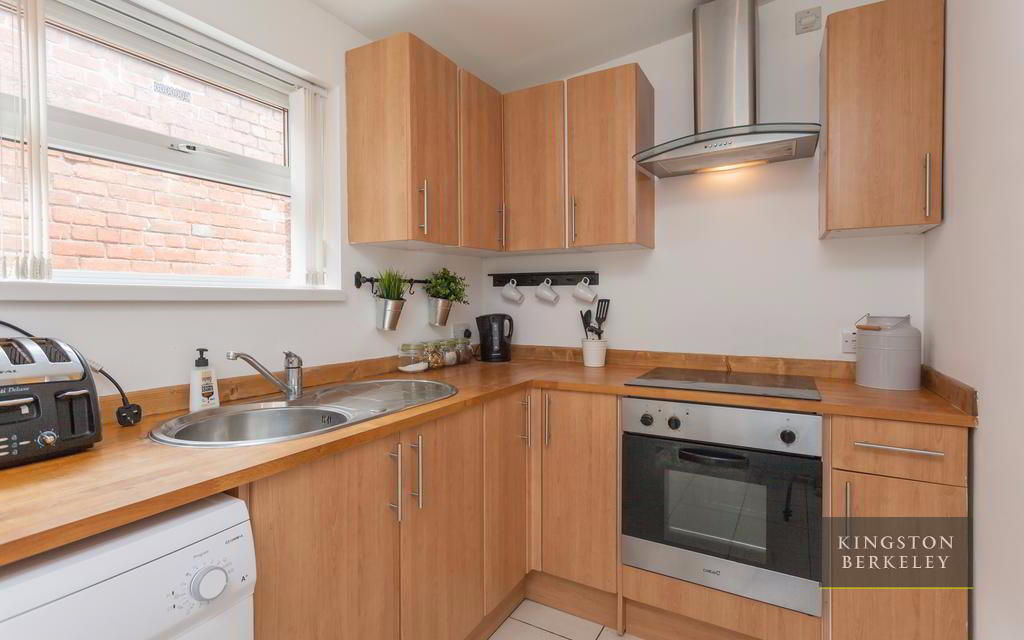 Photo 8 of 377 Donegall Road, Belfast South, Belfast