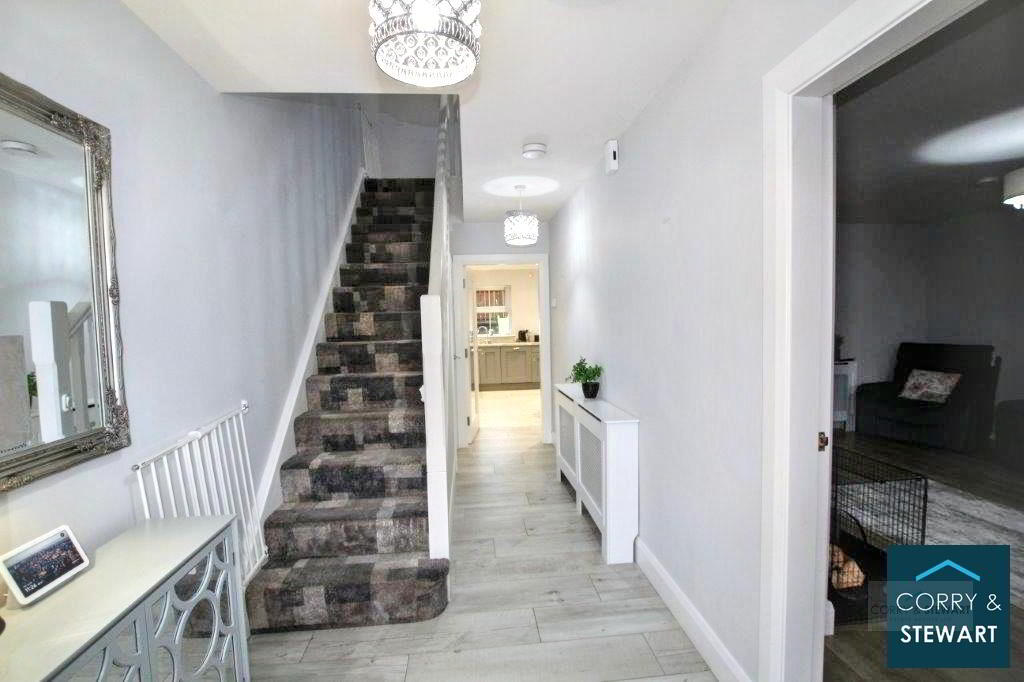 Photo 2 of 52 Loughview Court, Loughmacrory