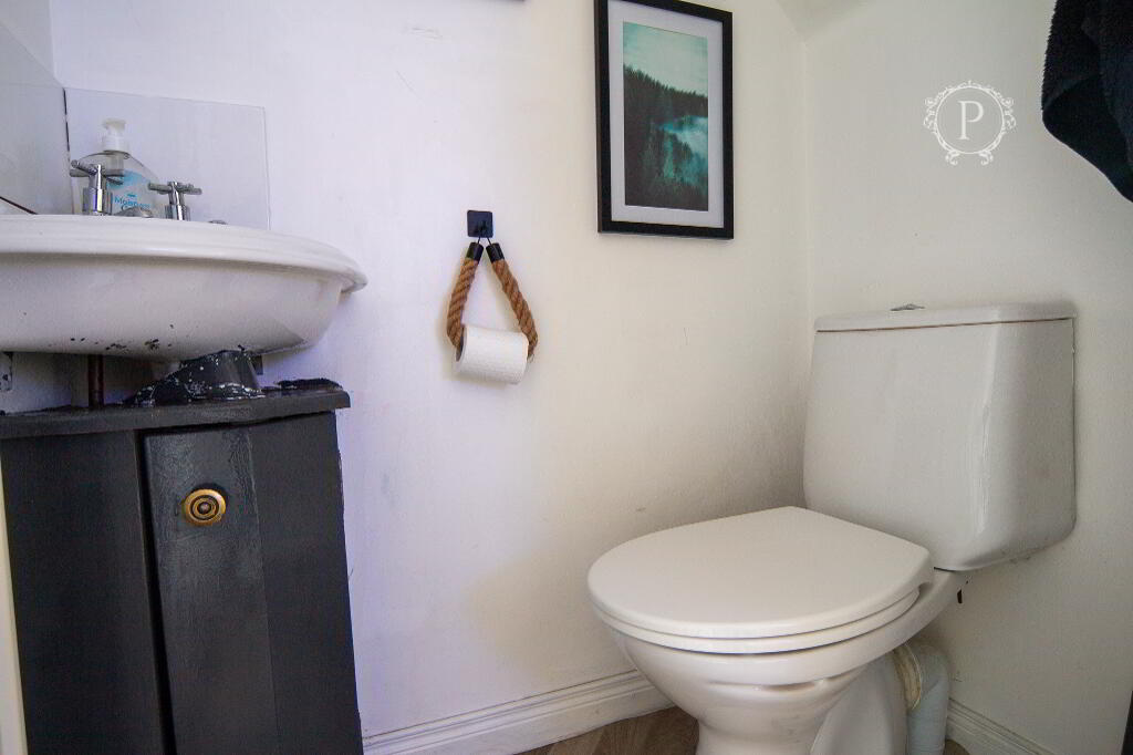 Photo 10 of 7 St. Catherines Court, Armagh