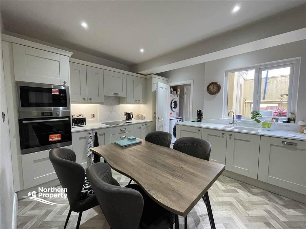 Photo 8 of 6 Iris Drive, Belfast