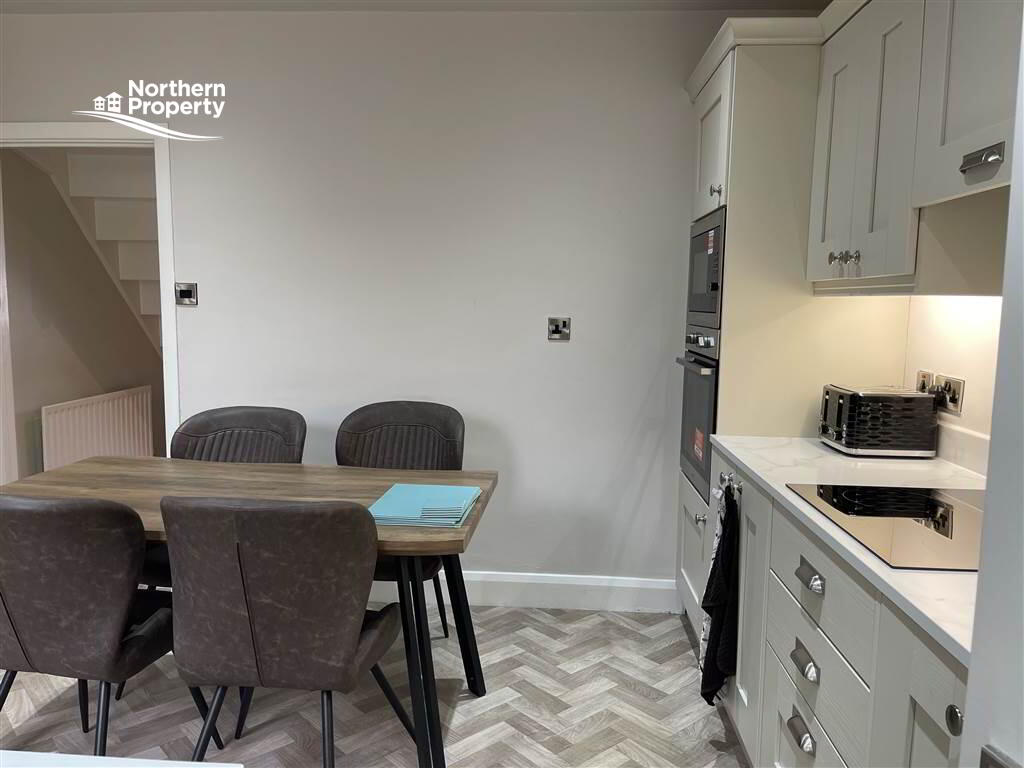 Photo 10 of 6 Iris Drive, Belfast