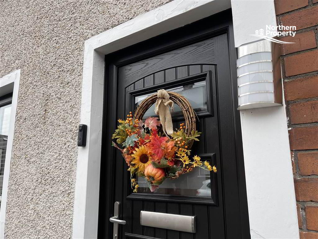 Photo 3 of 6 Iris Drive, Belfast