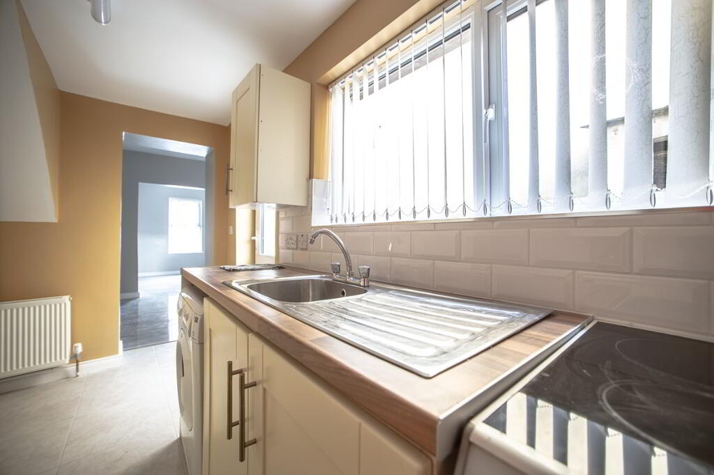 Photo 9 of 15 Railway Street, Armagh