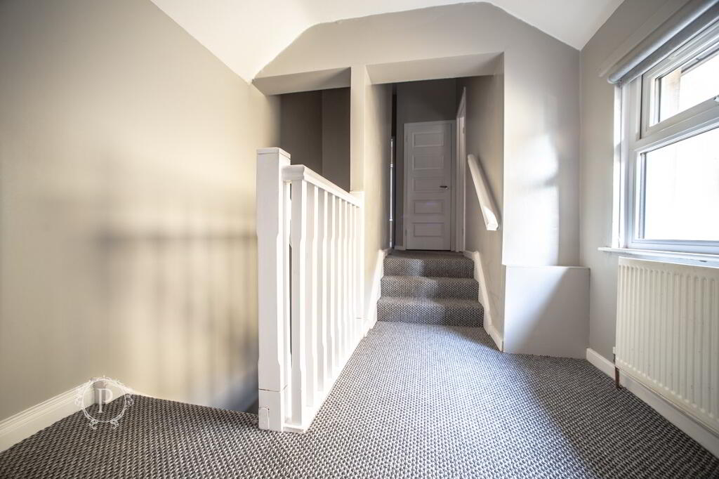 Photo 11 of 15 Railway Street, Armagh