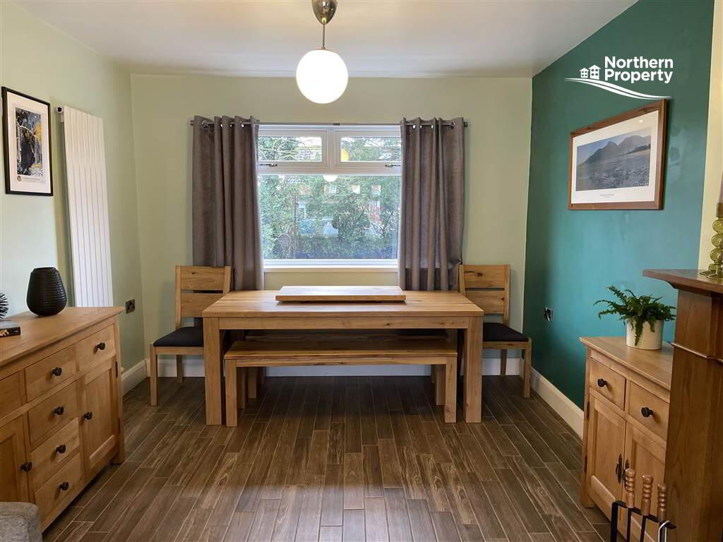 Photo 10 of 12 Corby Way, Belfast