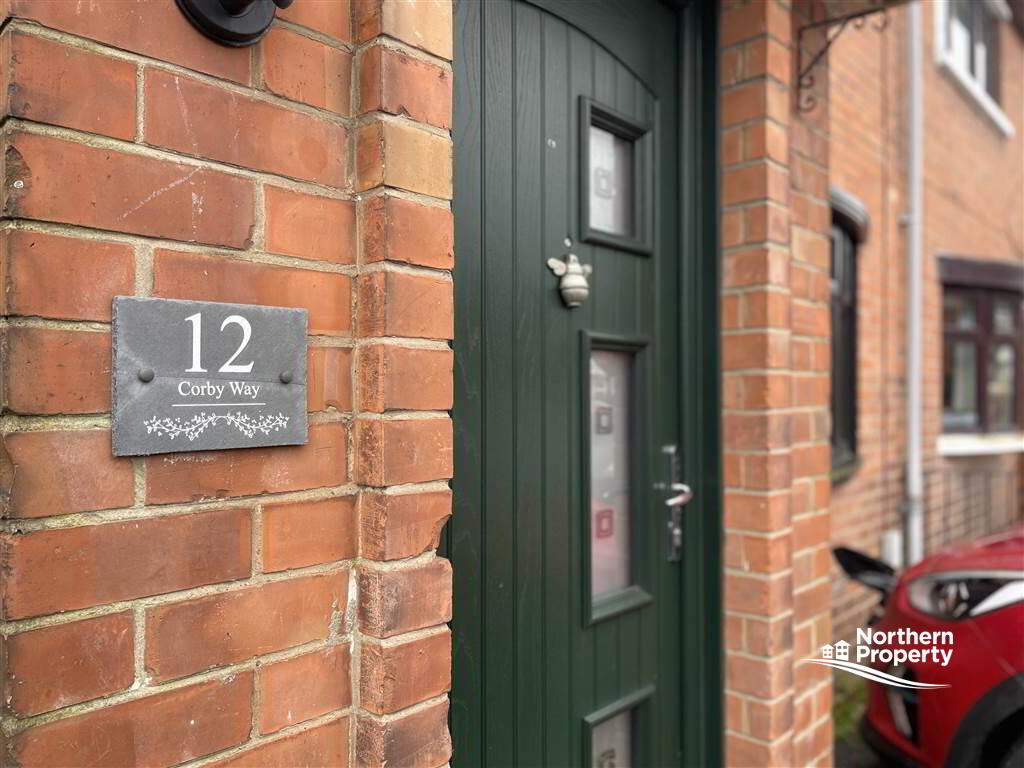 Photo 3 of 12 Corby Way, Belfast