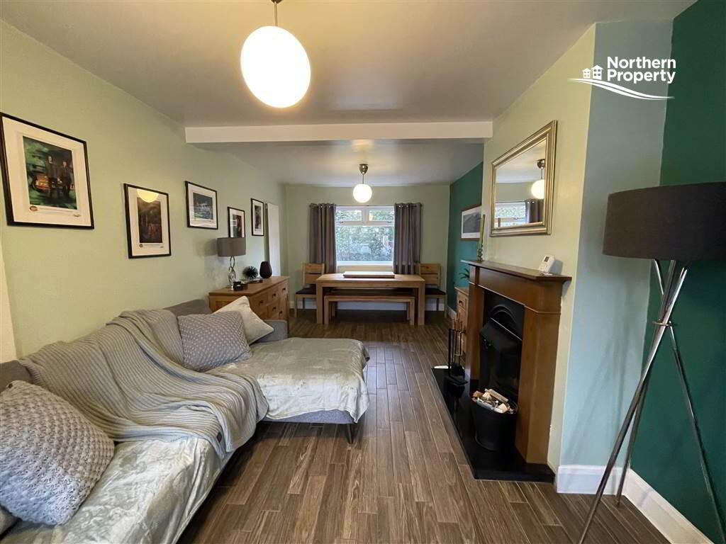 Photo 7 of 12 Corby Way, Belfast