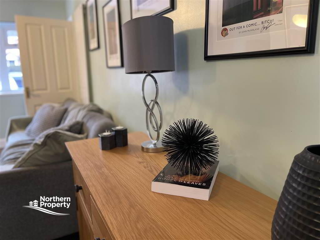 Photo 9 of 12 Corby Way, Belfast