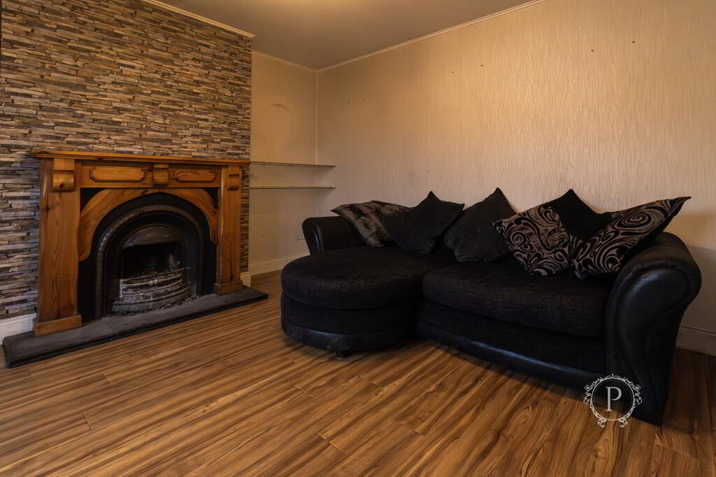 Photo 4 of 12 Greenpark View, Armagh