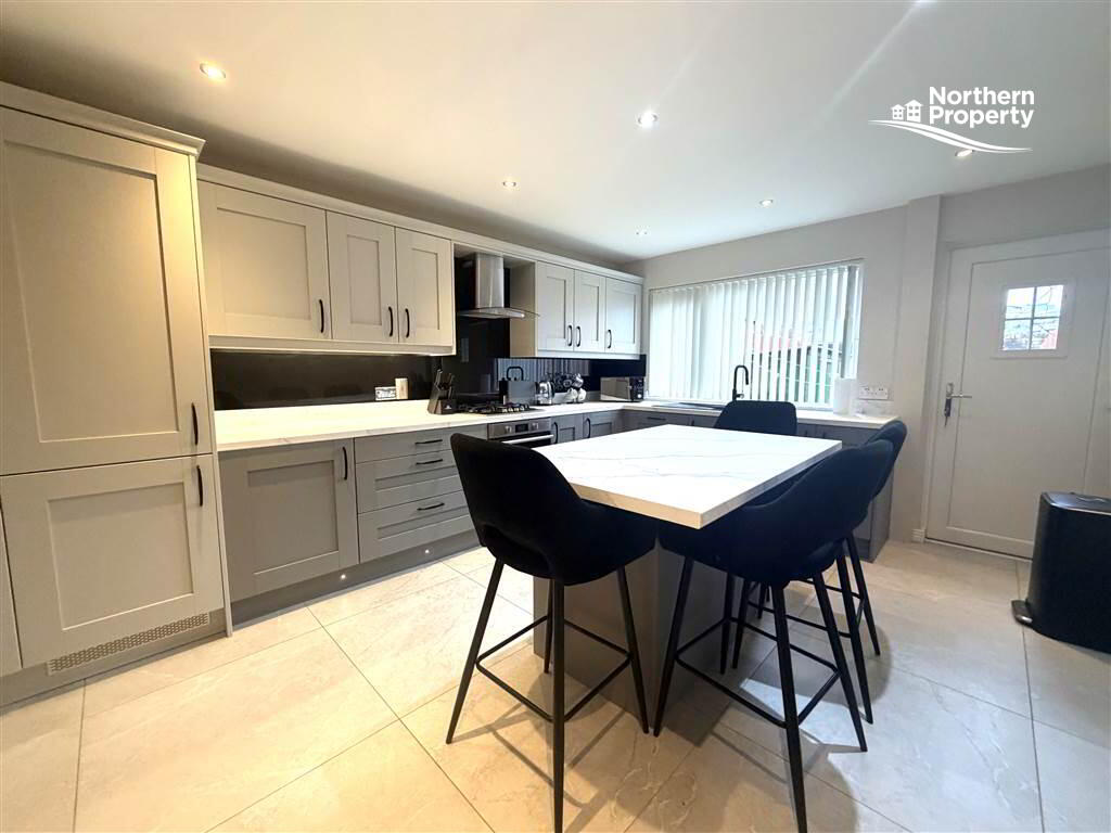 Photo 6 of 33 Stewart Street, Belfast