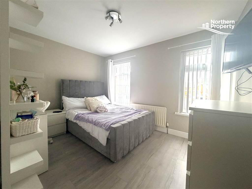 Photo 9 of 33 Stewart Street, Belfast