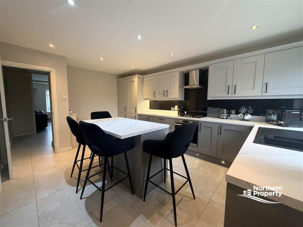 Photo 7 of 33 Stewart Street, Belfast