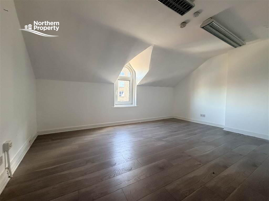 Photo 6 of 131a Falls Road, Belfast