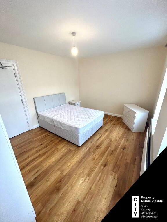 Photo 7 of 15 Rosemount Avenue, Derry