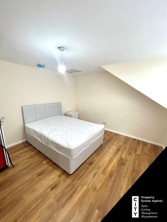 Photo 10 of 15 Rosemount Avenue, Derry