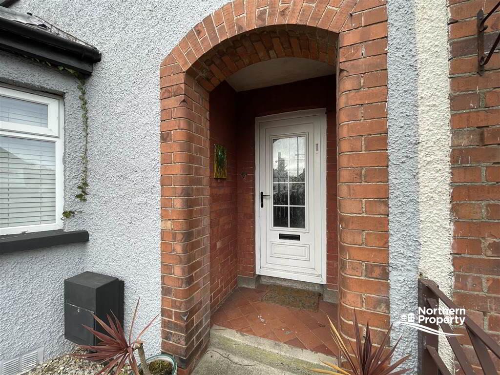 Photo 3 of 127 Kingsway, Dunmurry, Belfast