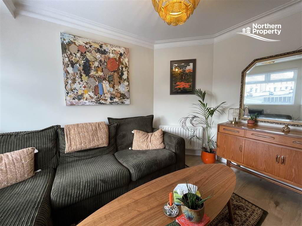 Photo 5 of 127 Kingsway, Dunmurry, Belfast