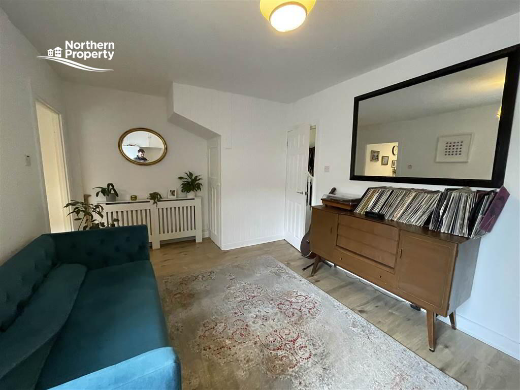 Photo 11 of 127 Kingsway, Dunmurry, Belfast